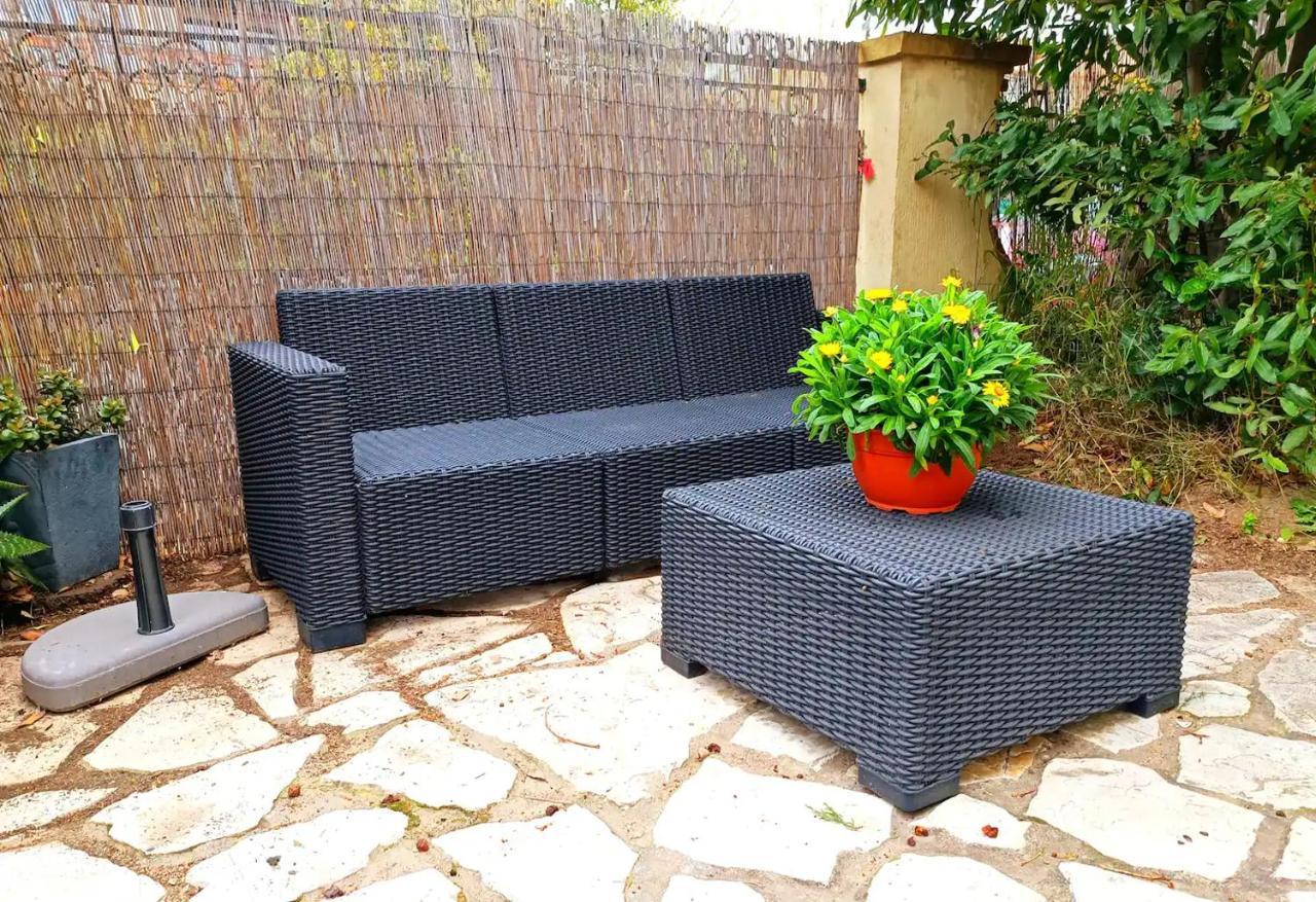 Studio Au Calme Tout Confort Proche Des Plages - Jardin Wifi Parking Fréjus Εξωτερικό φωτογραφία